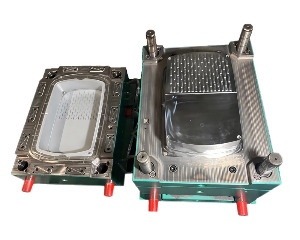 Vegetable colander mould